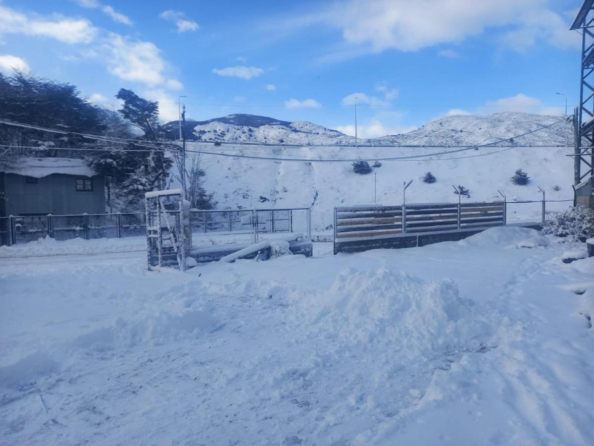 Hostel Comunidad Ushuaia Bagian luar foto